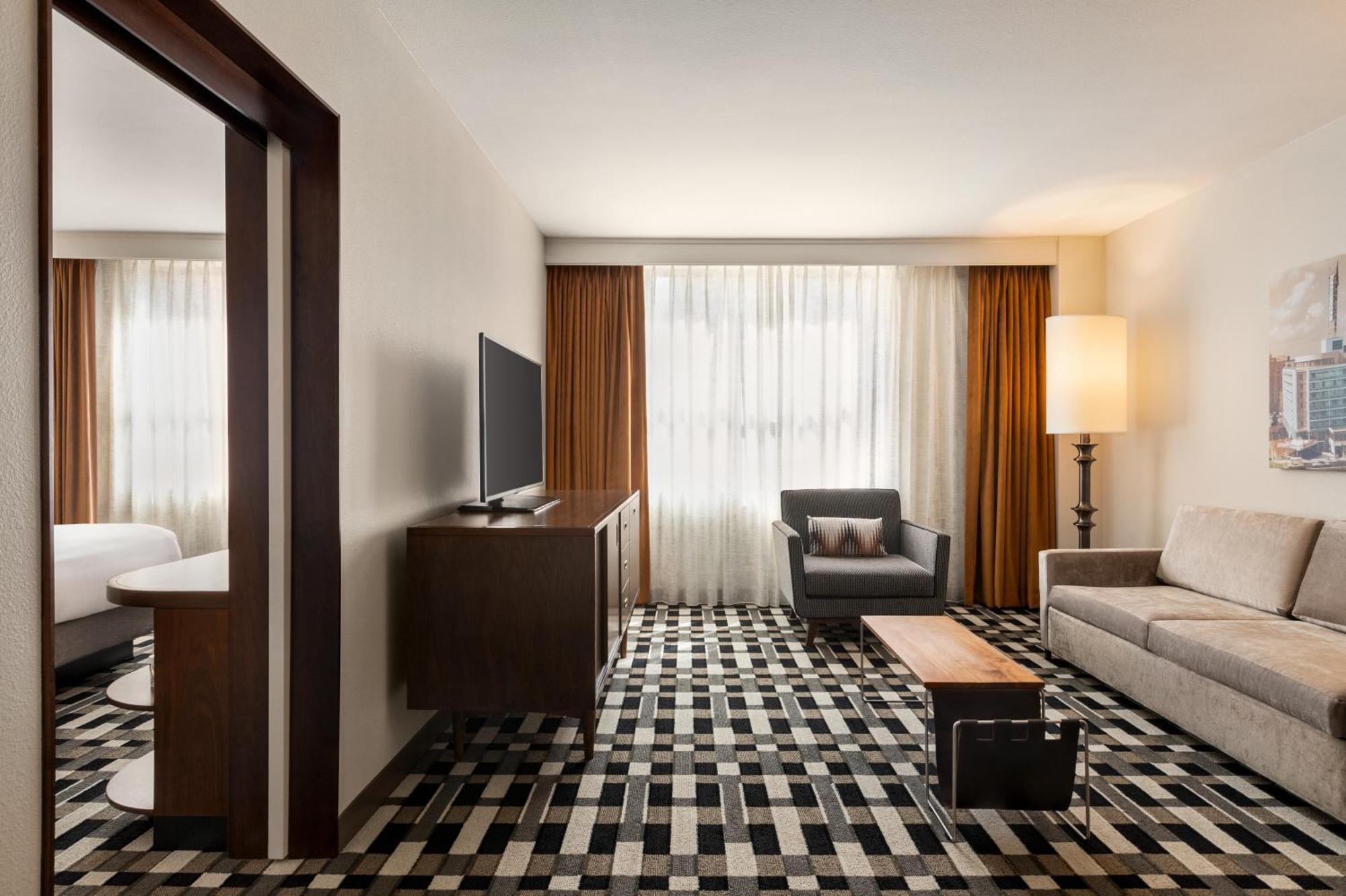 The American Hotel Atlanta Downtown, Tapestry Collection By Hilton Экстерьер фото