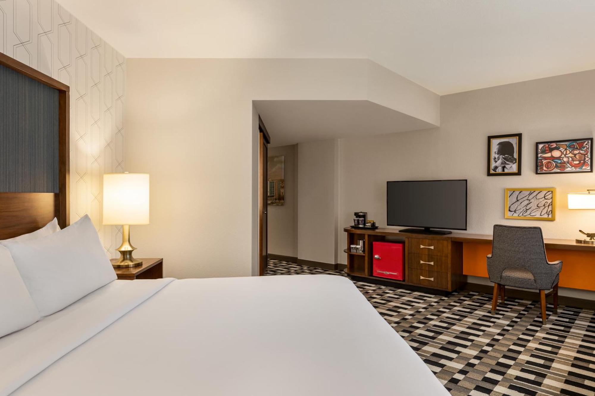 The American Hotel Atlanta Downtown, Tapestry Collection By Hilton Экстерьер фото